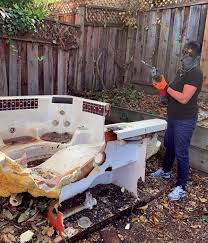 Best Yard Waste Removal  in Versailles, IN